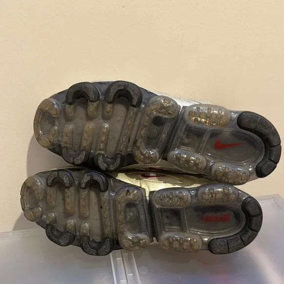 Nike Silver and Black Sneakers - Picture 6 of 7